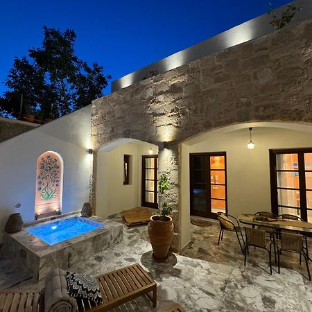 Vetus Vicinato Luxury Homes Rhodes City Exterior photo